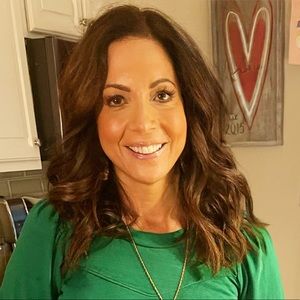 Meet your Posher, Marisa